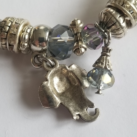 Elephant bracelet stretch silver tone charms crystal beads - Picture 4 of 14